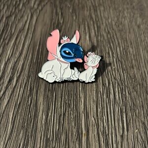 Disney Stitch & Marie Enamel Pin - Stitch in Costume